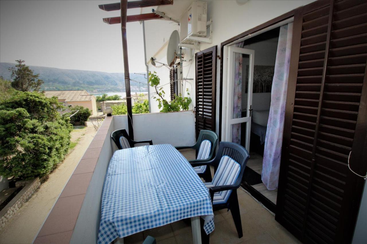 Apartments And Rooms With Parking Space Pag - 13060 Pag Town Buitenkant foto